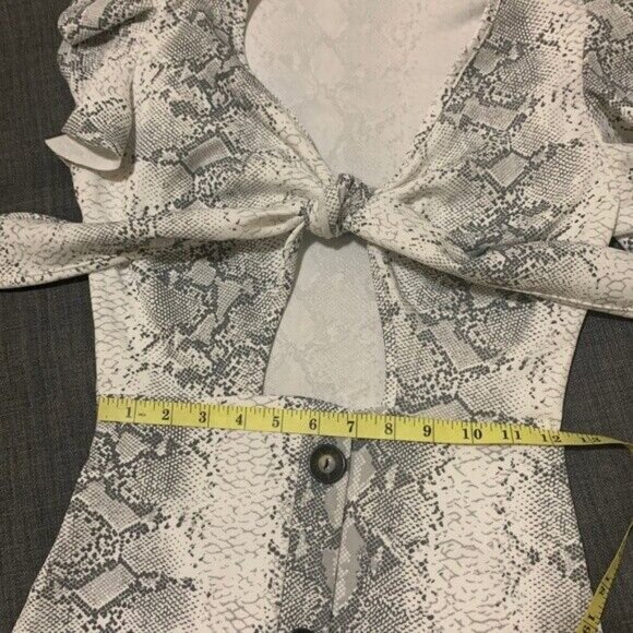 Snakeskin Print Tie Up Women's Medium Ruffled Sleeve Sexy Bodycon Party Dress - Picture 6 of 7